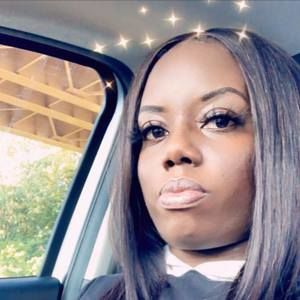 Meet your Posher, Cornelia